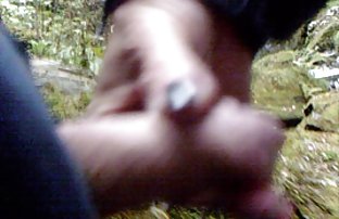 πορνό σεξ Φετιχιστής ποδιών σε γυαλιά δείχνει τα όμορφα πόδια της