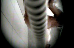 πορνό σεξ Κόκκινα μαλλιά μαλάκες τελείωσε το πρόσωπο και το λαιμό με λευκό σπέρμα