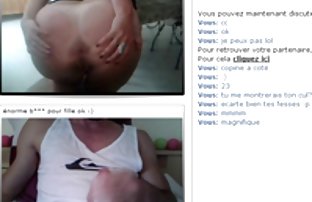 πορνό σεξ Η Κίμπερλι γαμάει το καπέλο της με τα δάχτυλά της