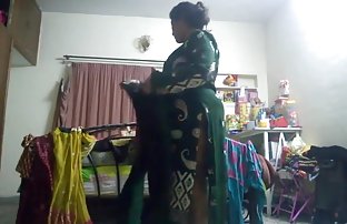 πορνό σεξ Ρωσική λεσβίες φιλί και εφίδρωση στο κρεβάτι