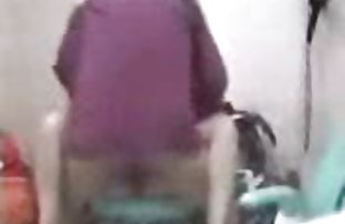 πορνό σεξ Ενεργοί τύποι που τσιμπάνε Ρώσους φοιτητές σε διάφορα πεδία