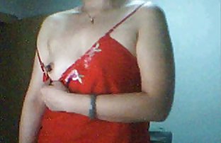 πορνό σεξ Ξανθός/ιά αρκετά εξαντλημένος εραστής στο κρεβάτι