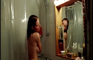 πορνό σεξ Μπέιμπι Λούσι Λι Σπάιερς με Χάχαλ