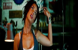 πορνό σεξ Αποπνικτικά λεσβίες ικανοποιούν ο ένας τον άλλο από το στόμα στο πάτωμα