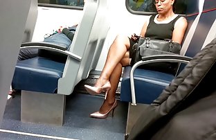 πορνό σεξ Ο πρωκτολόγος ξύρισε τον ασθενή με ένα πολυβόλο και εισήγαγε μια μεγάλη αυτοκλωτσιά