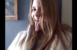 πορνό σεξ Λεπτή ρωσική γυναίκα απορροφά σκατά στο μαθητή και του δίνει στο πρωκτικό