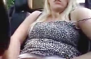 πορνό σεξ Καυτή Αμερικανίδα γυναίκα σε κάλτσες πηδάει με ένα νέγρο