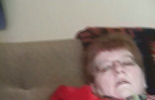 πορνό σεξ Ενήλικος γιος ενάντια στη θέληση fucks νυσταγμένη μητέρα