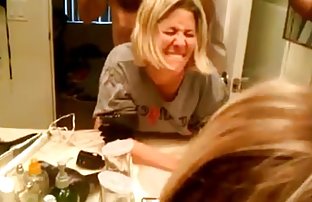 πορνό σεξ Ρώσοι ομοφυλόφιλοι αποφάσισαν να βοηθήσουν ενθουσιασμένα ομορφιά