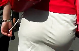 πορνό σεξ Η πρασινομαλλούσα γυναίκα ρουφάει τα σκατά ενός τύπου