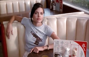 πορνό σεξ Bisex τύπος κάνει ένα μωρό αγόρι το κάρφωμα και fucks ένα κορίτσι