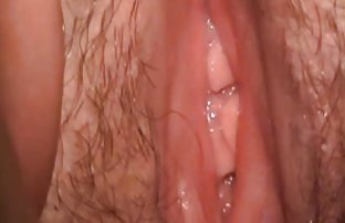 πορνό σεξ Βίαιος άνθρωπος ανάγκασε ένα κορίτσι να κάνει μια βαθιά ναρκοπετ