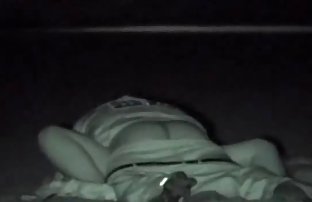 πορνό σεξ Μανιακός σκληρά πατήσαμε ένα κορίτσι στο δάσος